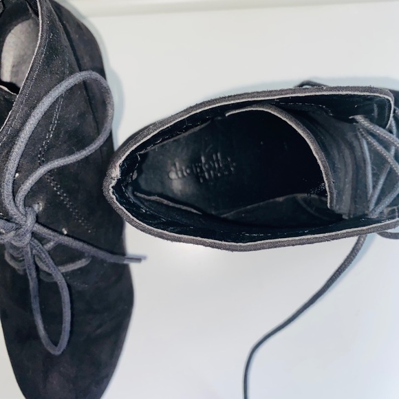 Black booties, size 6.5 - Picture 6 of 7